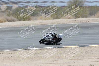 media/Apr-20-2025-CVMA (Sun) [[39090e8767]]/Race 9-Formula LW Twins Shootout/